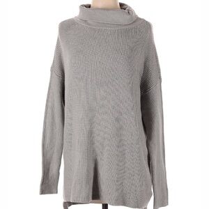 Devotion by Cyrus | Turtle Neck Sweater